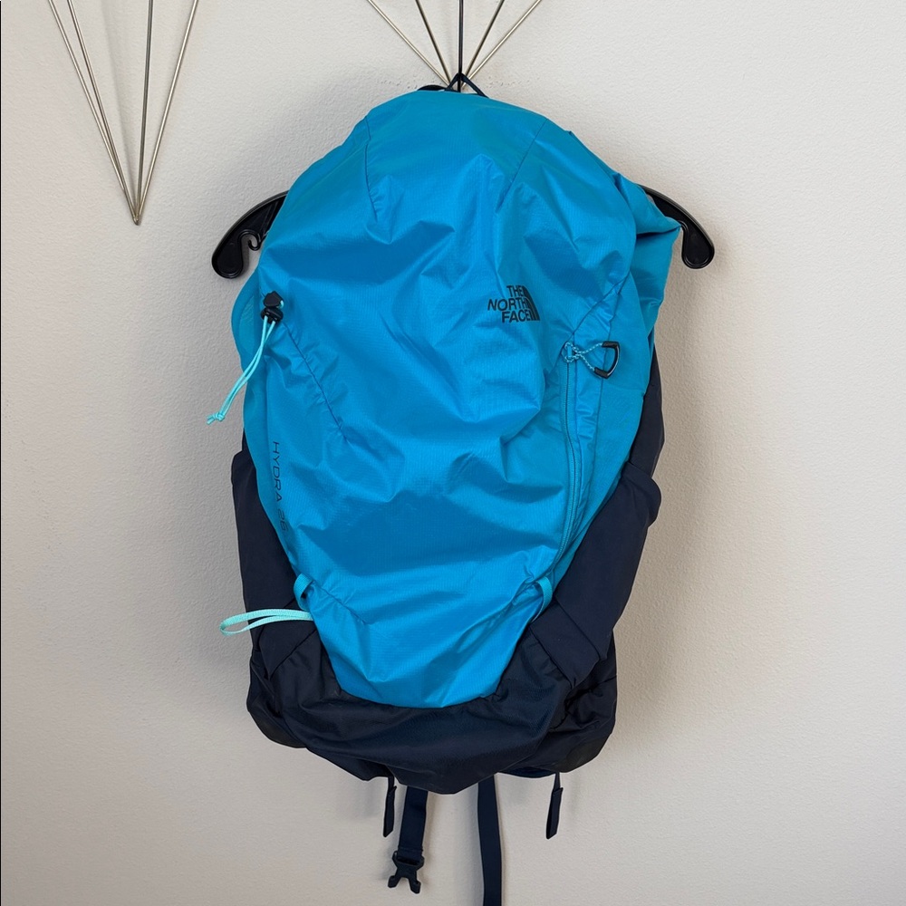 The North Face Hydra 26 Hiking Backpack